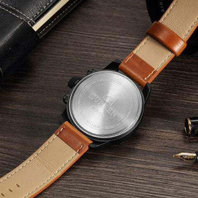 Alden - Montre chronographe avec affichage multifonction et style audacieux
