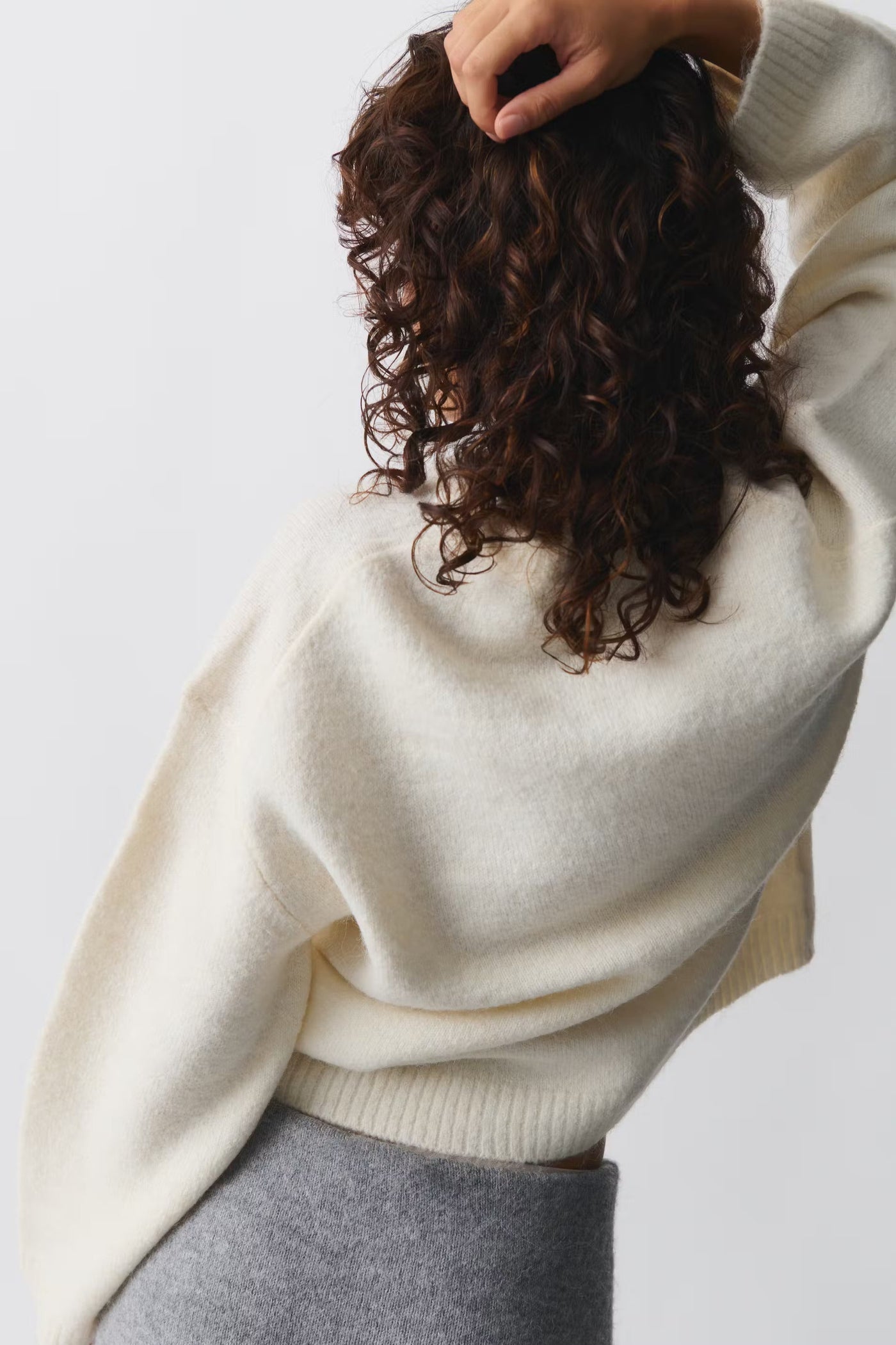 Amélie – Pull Oversize Doux pour une Élégance Intemporelle