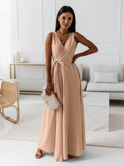 Agatha – Robe Longue Unie à Col V Élégante et Intemporelle