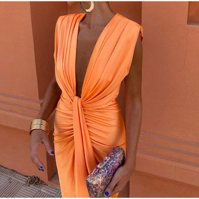 VIVIENNE | Élégante Robe de Soirée à Décolleté Audacieux