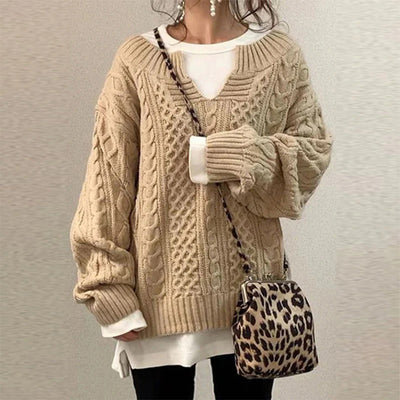 WINTER WARMTH | Classic Cable Knit Sweater
