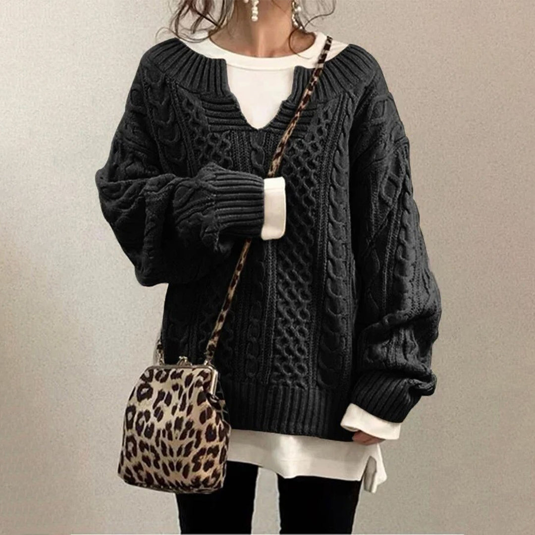 WINTER WARMTH | Classic Cable Knit Sweater
