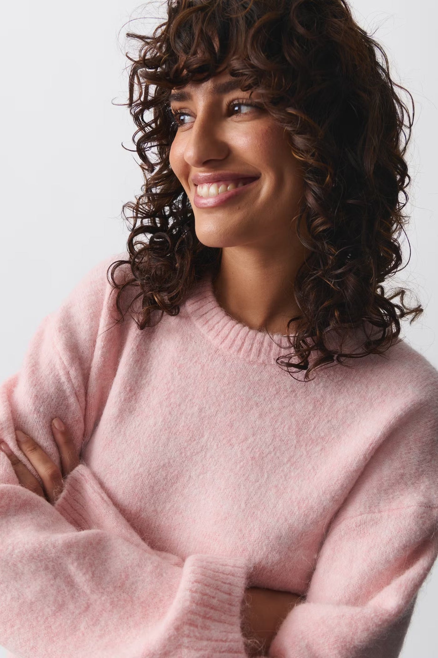 Amélie – Pull Oversize Doux pour une Élégance Intemporelle