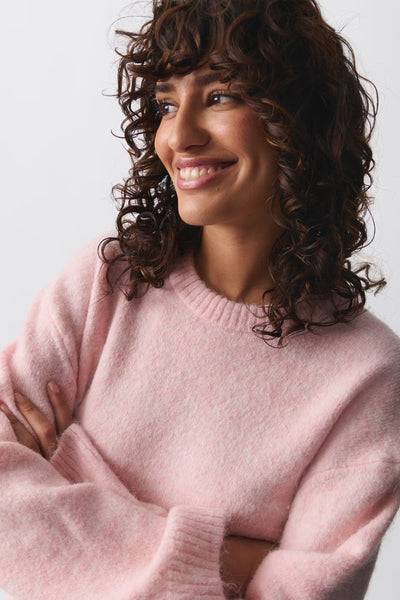 Amélie – Pull Oversize Doux pour une Élégance Intemporelle