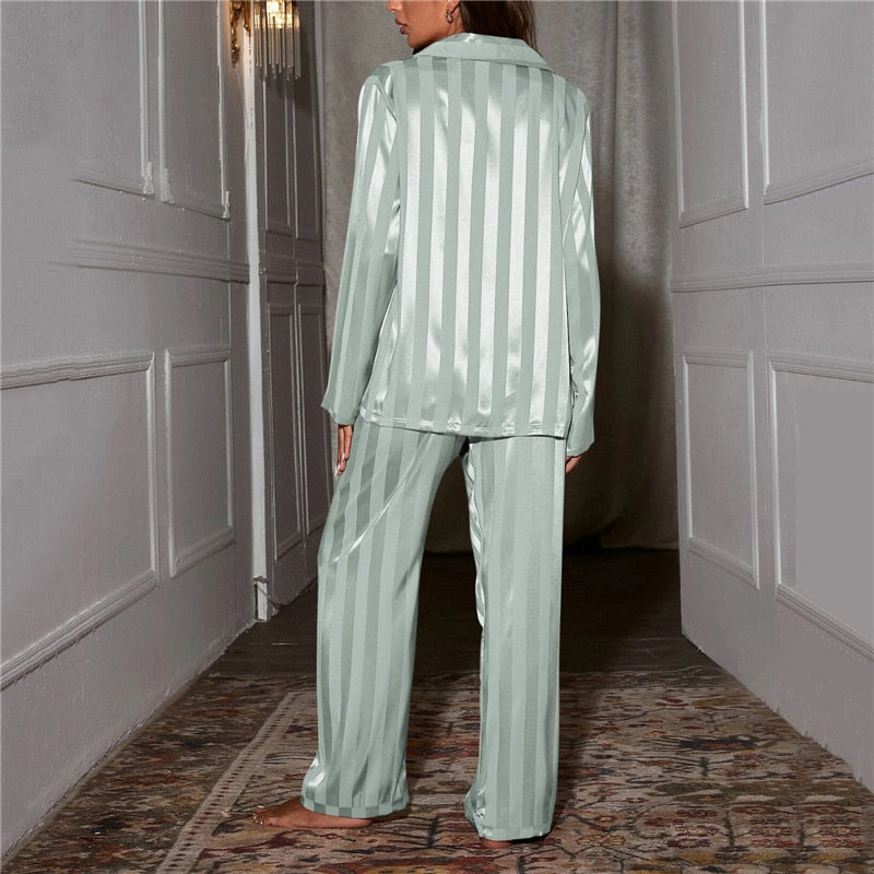 Yael | Ensemble de Pyjama Satiné Deux Pièces pour Femmes avec Motif Rayé